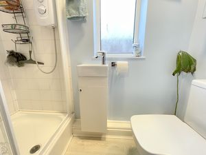 CHAPEL ROAD- click for photo gallery